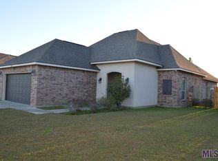 8542 Abertay Ave, Baton Rouge, LA 70820