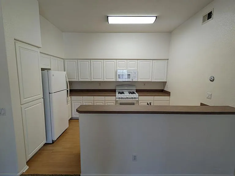 12360 Carmel Country Rd #307 — Photo 10