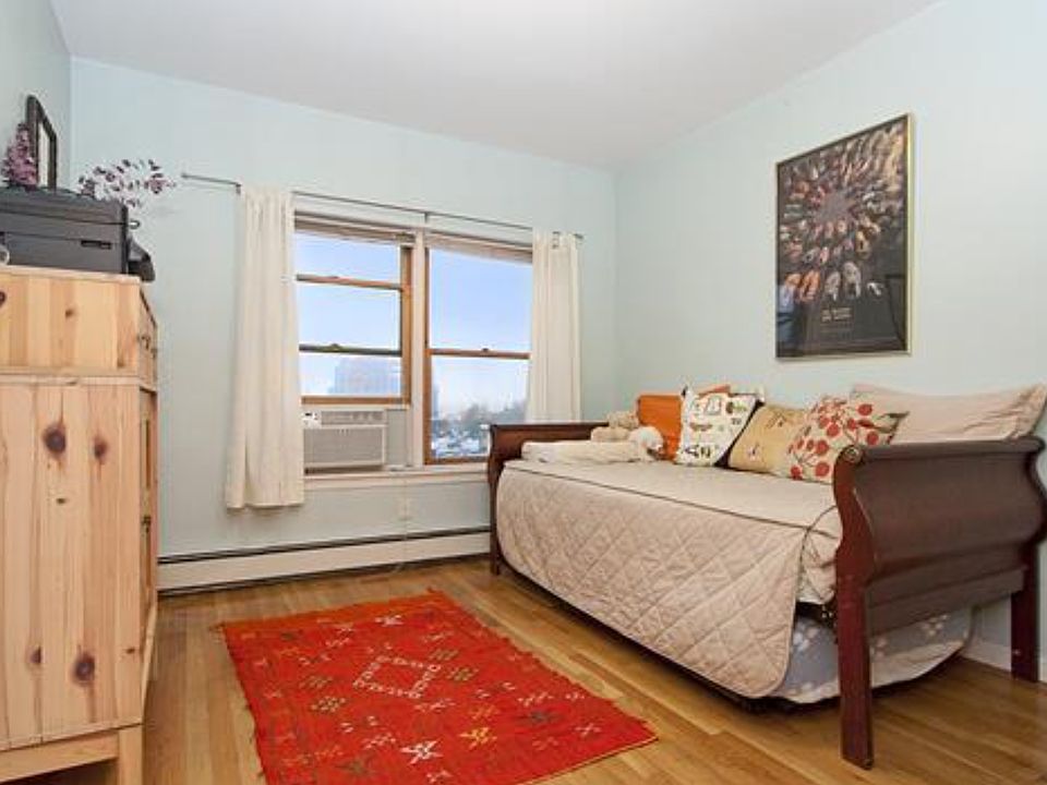 1st image of 479 5th Ave APT 2