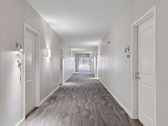 4th image of 209 8th St E APT 109