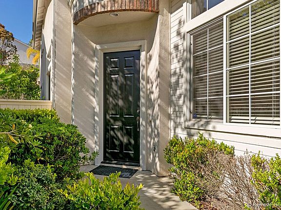 2nd image of 2722 W Canyon Ave