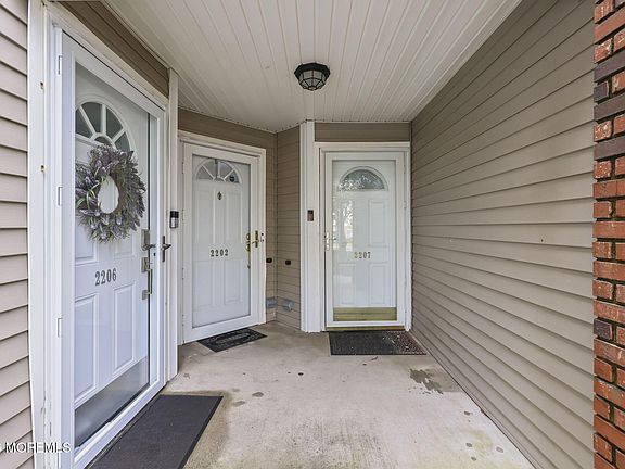 3rd image of 2202 Timber Ridge Court #2202
