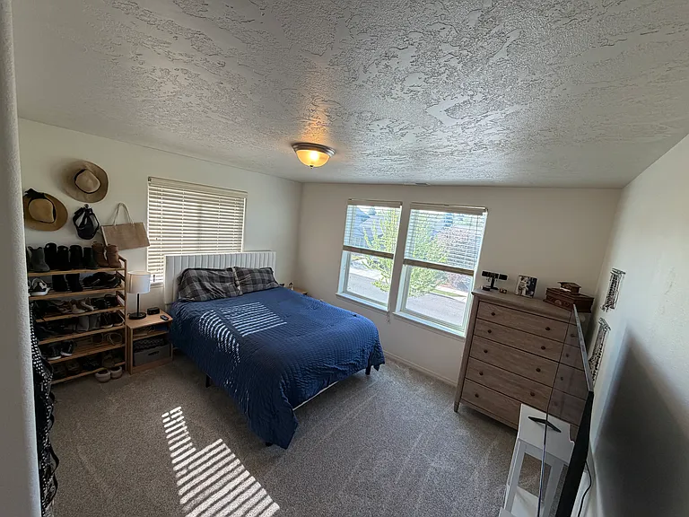 3577 SW Pumice Stone Ave — Photo 12