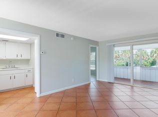 2555 Indian River Blvd #E8, Vero Beach, FL 32960