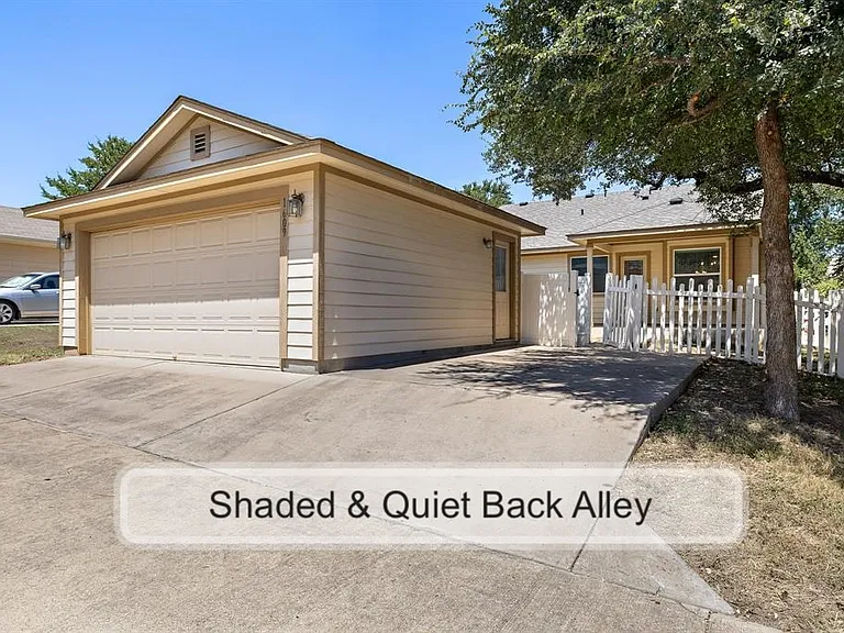 1609 Willow Vis — Photo 21