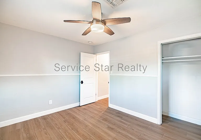 1946 E Rancho Dr — Photo 17