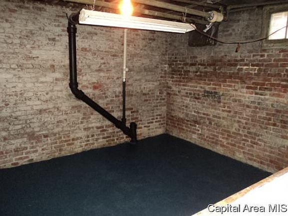 3rd image of 508 N Cedar St