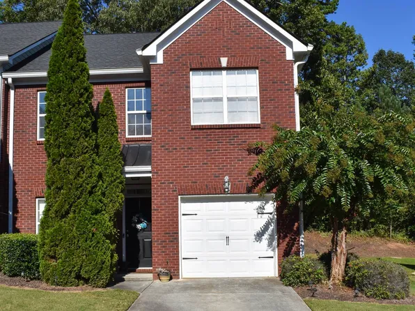 1098 Montague Place Ct, Lawrenceville, GA 30043