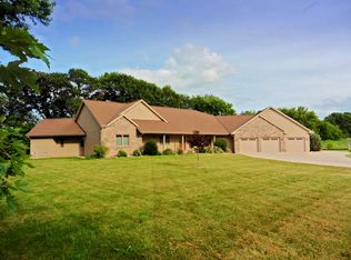 3462 Blue Glacier Rd, Verona, WI 53593