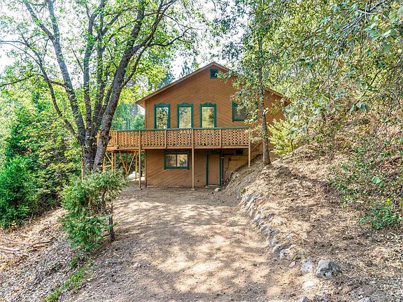 5th image of 21410 N Tuolumne Rd