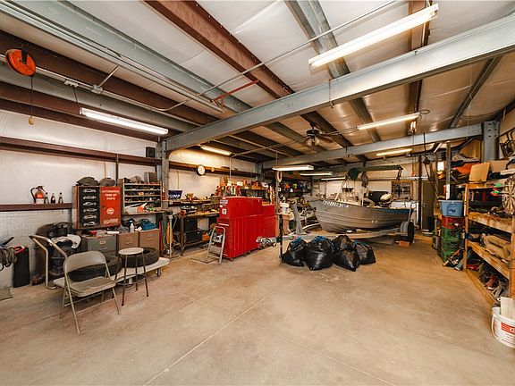 3rd image of 6916 W Agua Fria Drive