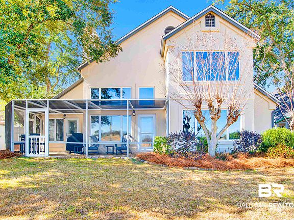 4th image of 604 Saint Andrews Dr