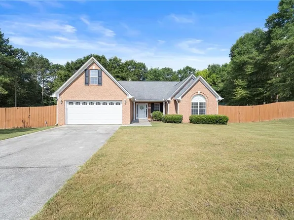 4011 Lafayette Way, Loganville, GA 30052