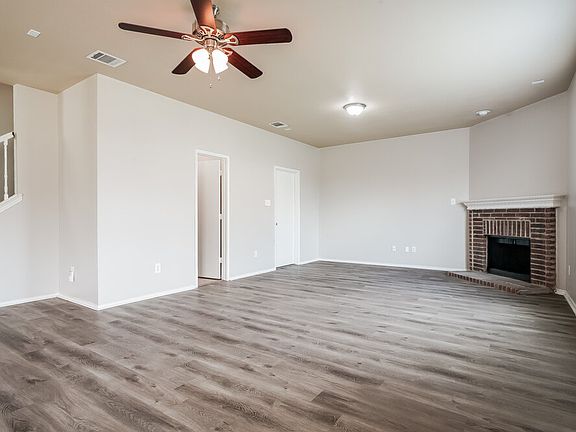5th image of 8500 Shallow Creek Dr