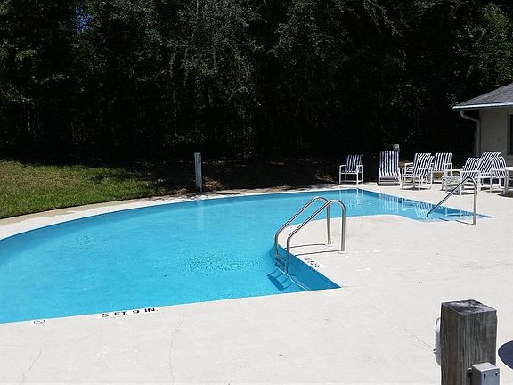 5th image of 43 Moultrie Creek Cir
