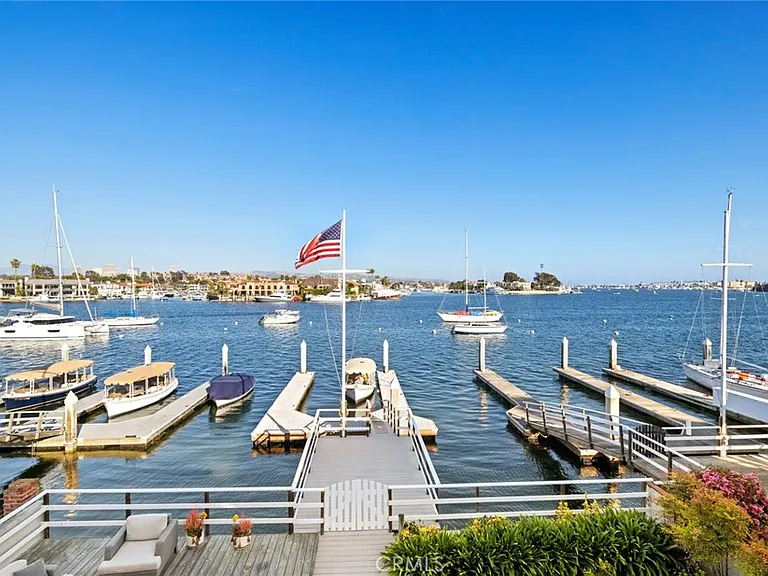 2732 Bayshore Dr — Photo 30