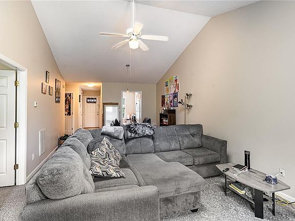 5th image of 17 Portside Ct