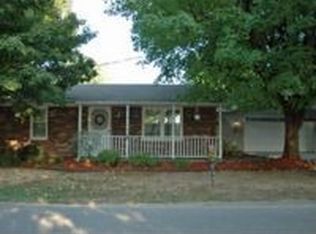 2825 Springfield Rd, Wadesville, IN 47638