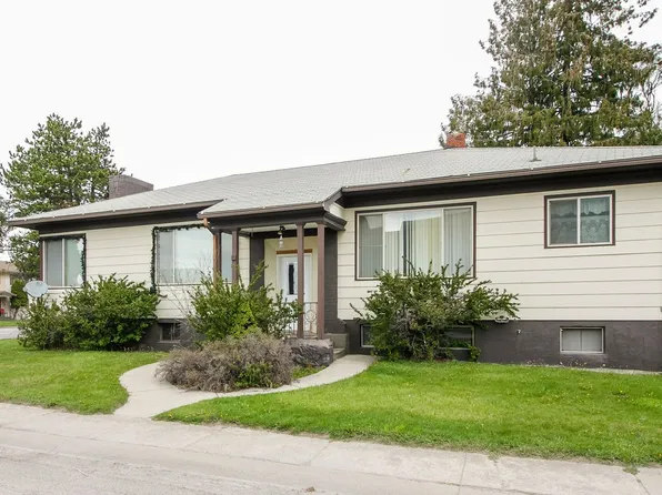 103 7th Ave E, Polson, MT 59860