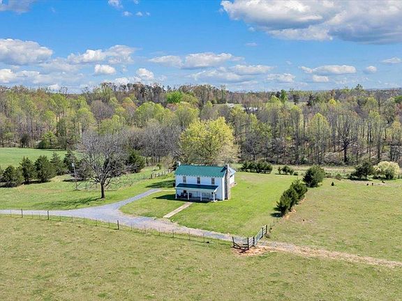 3rd image of 3861 Wheatland Rd