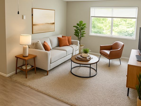 11822 1st Ave S #306