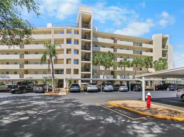 225 Country Club Dr #1604, Largo, FL 33771