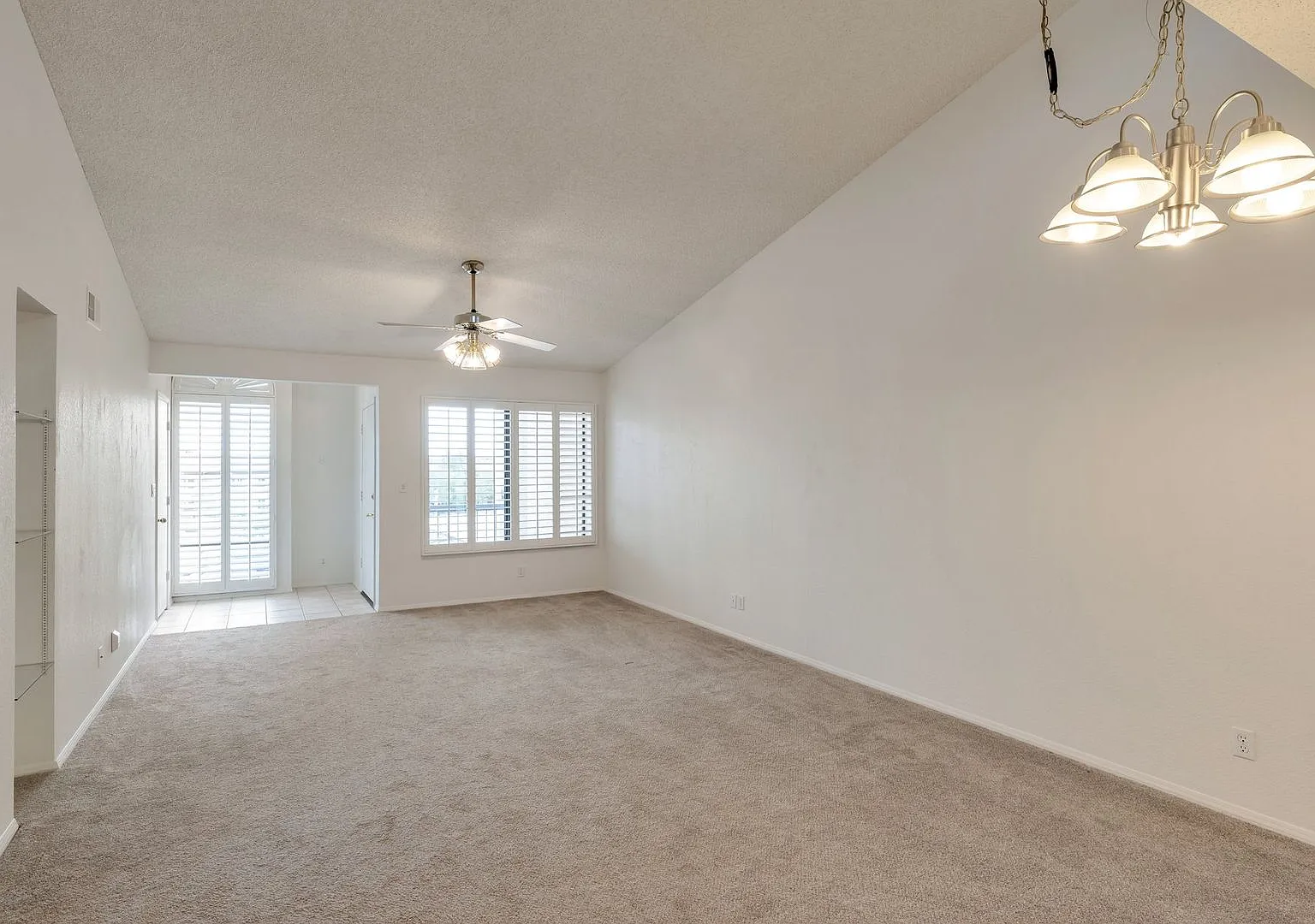 Charming 2 Bedroom, 2 Bathroom in Fountain Hills, AZ — Photo 4
