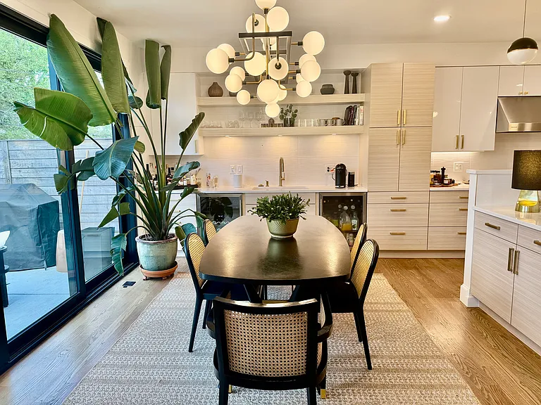 2524 Zenobia St — Photo 9