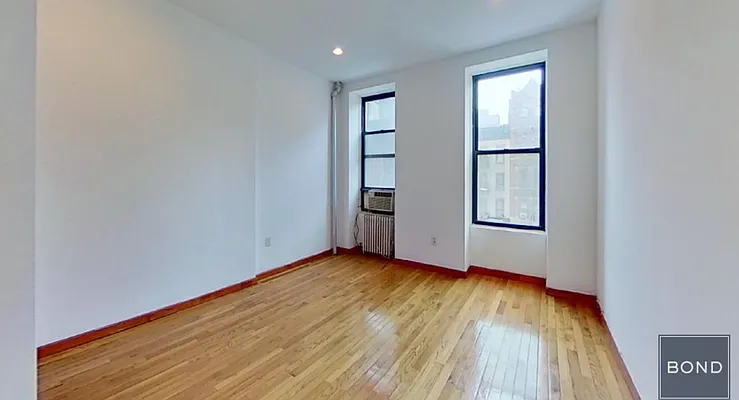 Rented by Bond New York | media 11