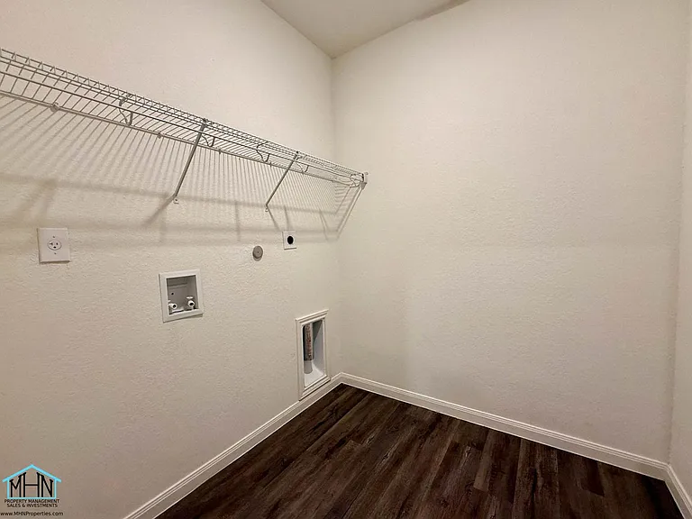 5843 Gulf Mdw — Photo 13