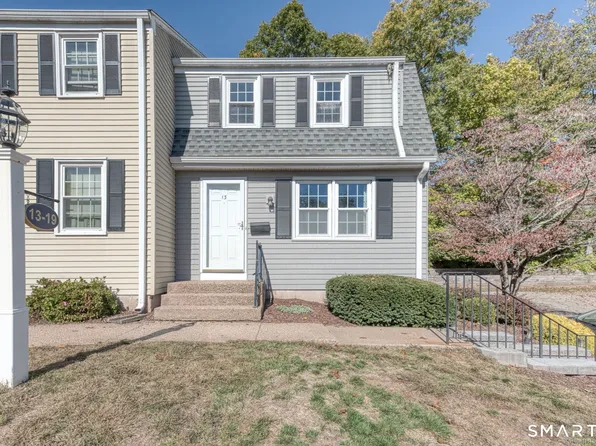 13 Boxwood Ln #13, Glastonbury, CT 06033