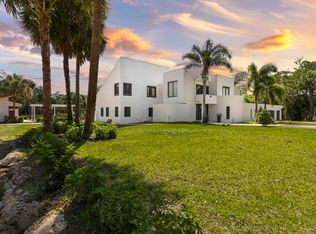 1588 Stallion Dr, Loxahatchee, FL 33470
