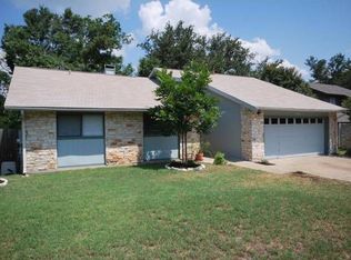 3808 Powderhorn Dr, Round Rock, TX 78681