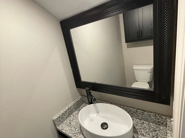 1118 Sheldon Dr #B — Photo 10