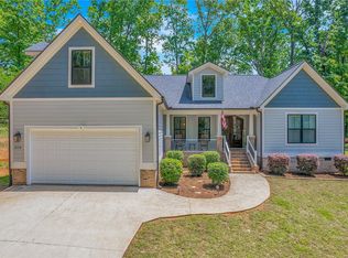 310 Autumn Ln, Belton, SC 29627