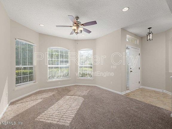 5th image of 6025 Caladesi Ct