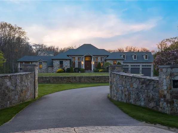 375 Shippee Rd, East Greenwich, RI 02818