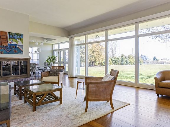 3rd image of 29 Alden Ln