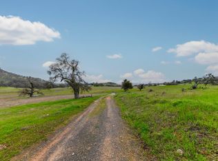 6074 Chaparojas St, Angels Camp, CA 95222