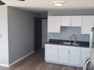 4424 N Galena Rd, Peoria Heights, IL 61616