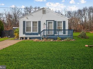 7929 Stow Rd, Pennsauken, NJ 08110