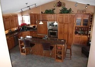 2nd image of 8066 Greenbriar Ln