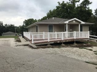 1012 Grove St, Adel, IA 50003