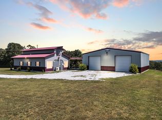 106 Old Plank Ln, Anderson, MO 64854