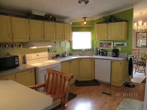 3rd image of 2119 Easley Hwy