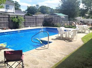 111 Ames Rd, Brockton, MA 02302