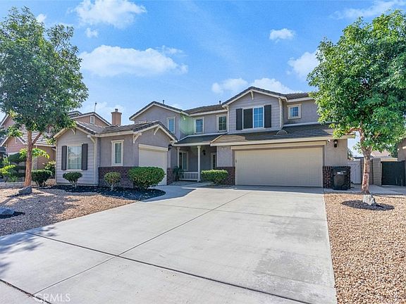 2nd image of 13569 Kiwi Ave