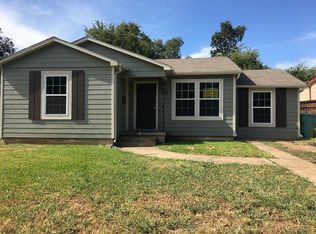 1204 S Vaden St, Sherman, TX 75090