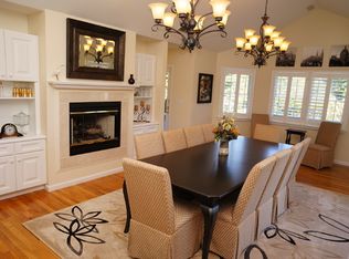 108 Callery Pear Dr, Batesville, IN 47006