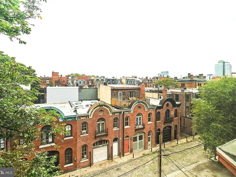 2116 Walnut St #3R — Photo 16